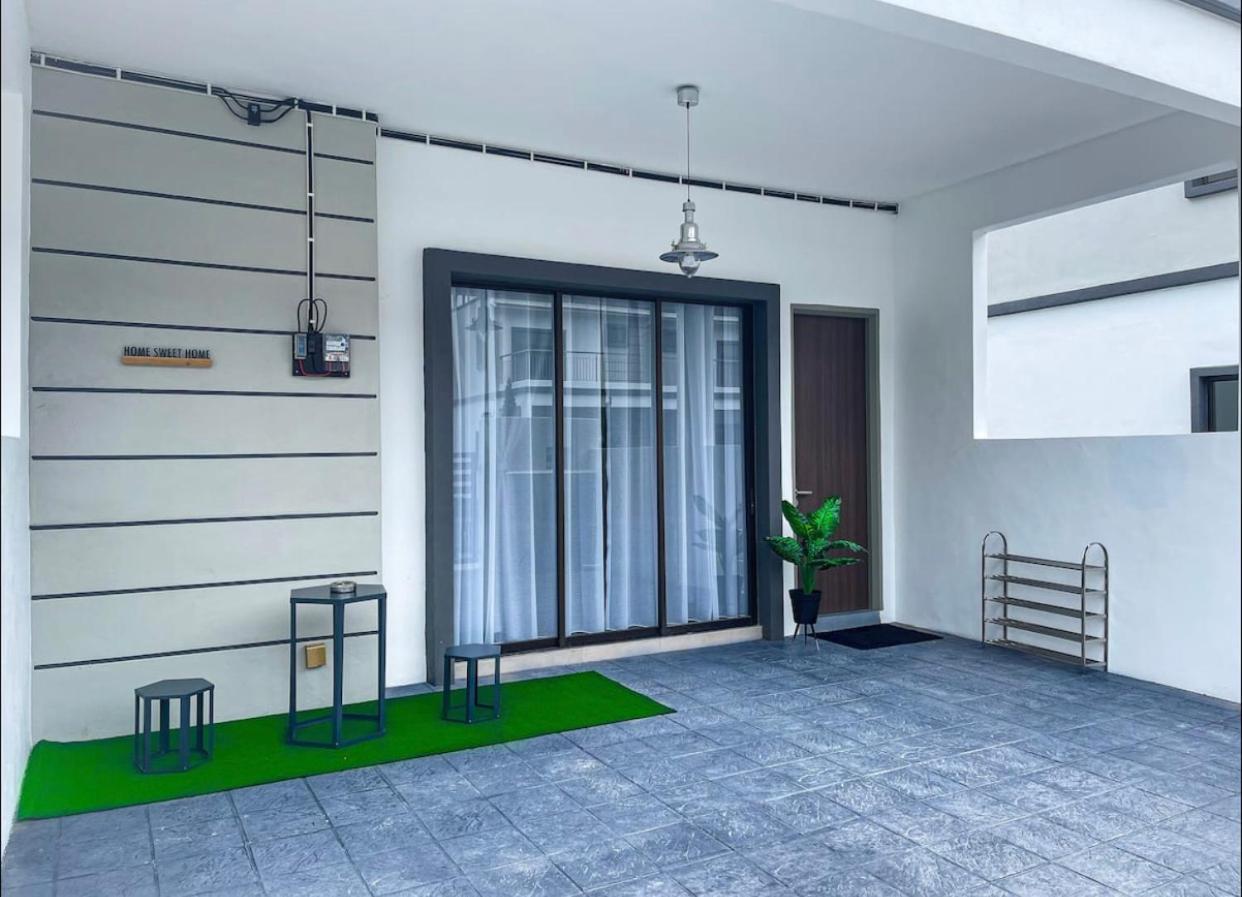 New 2 Storey-Majestic Homestay 3 Min To Night Market ブリンチャン エクステリア 写真
